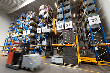 Logistikzentrum 1